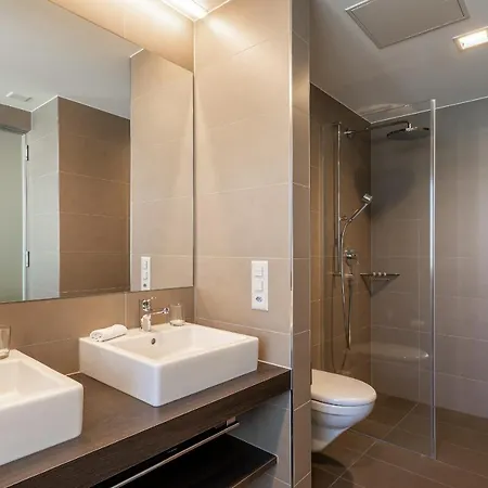 Hotel Artos 3*