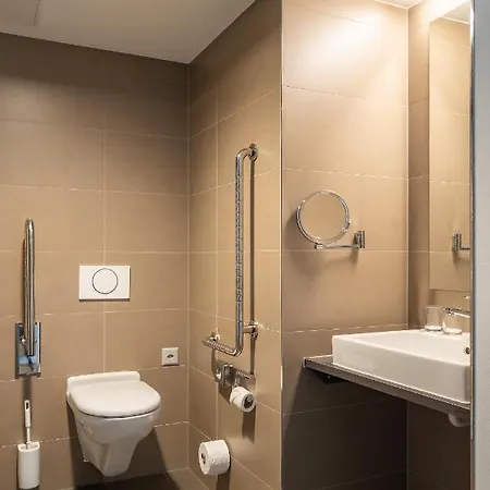 Artos ホテル インターラーケン