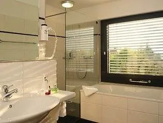 Hotel Artos 3*